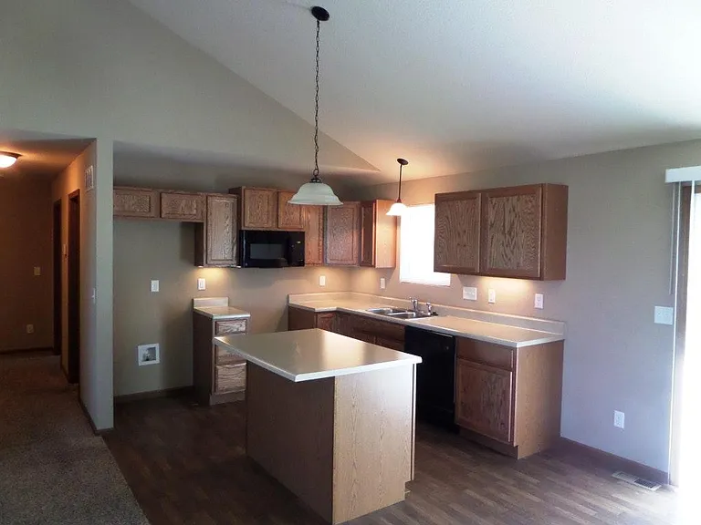 4304 SE Chisolm Rd — Photo 6