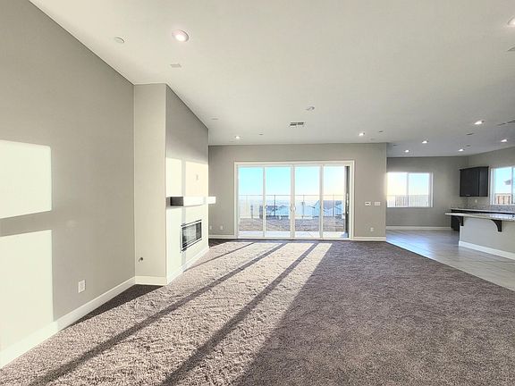 3rd image of 5150 Gold Rush Dr