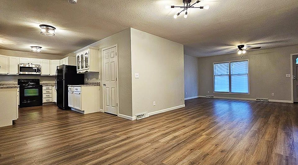 507 W 1st St, Mount Carmel, IL 62863 Zillow