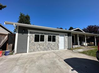 20925 Elberta Rd, Lynnwood, WA 98036