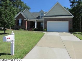 255 Hampton Dr, Raeford, NC 28376