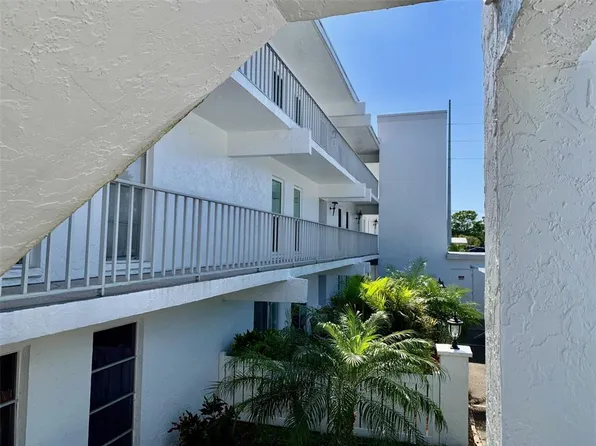 1655 S Highland Ave APT I286, Clearwater, FL 33756