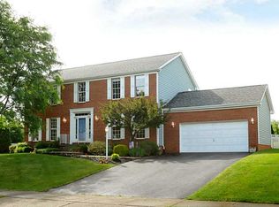 121 Tiffany Ridge Dr, Coraopolis, PA 15108