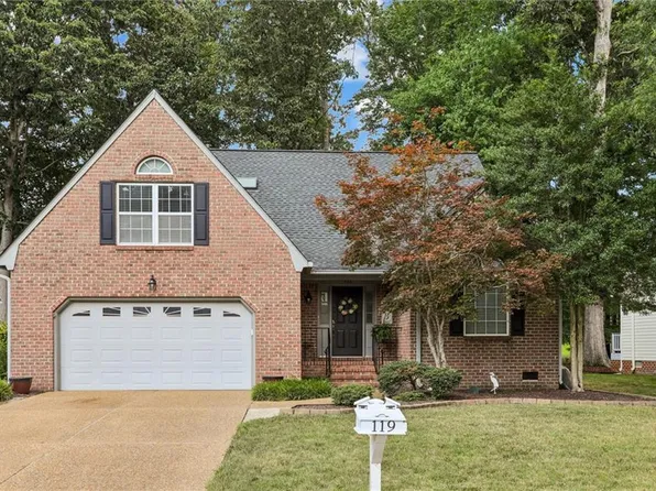 119 E Wedgwood Dr, Yorktown, VA 23693