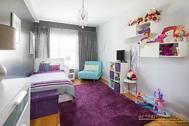 Sold by aptsandlofts.com