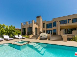 2171 W Sheringham Ln, Los Angeles, CA 90077