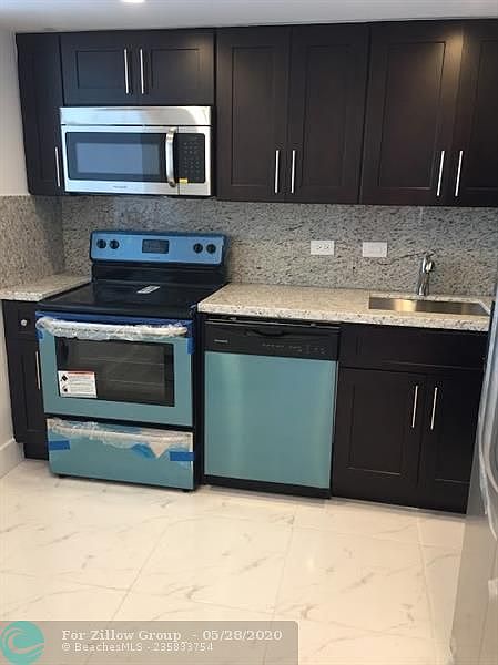 1st image of 20505 E Country Club Dr APT 1039