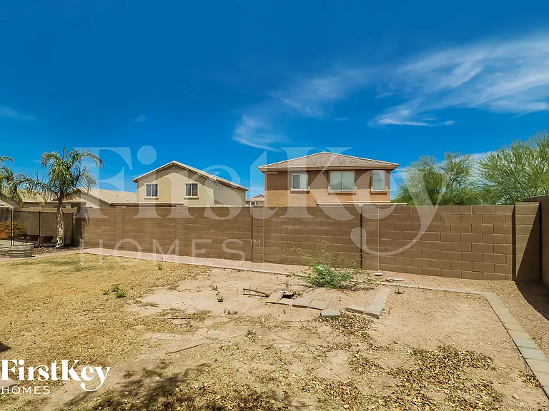 1167 S 225th Ln — Photo 14