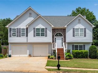 607 Lexington Way, Woodstock, GA 30189