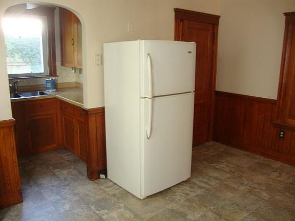 5th image of 4 Cypress St #2
