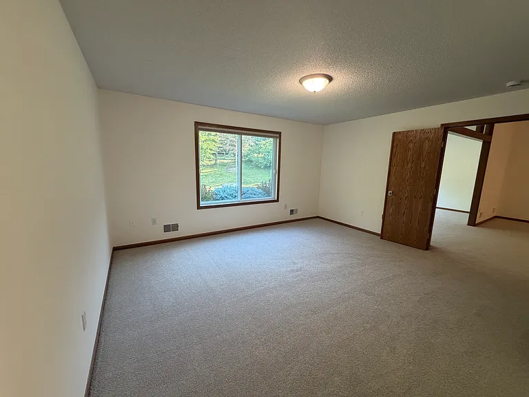 10843 Lexington Dr — Photo 13
