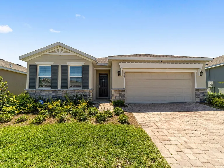 5252 NW 46th Lane Rd — Photo 26
