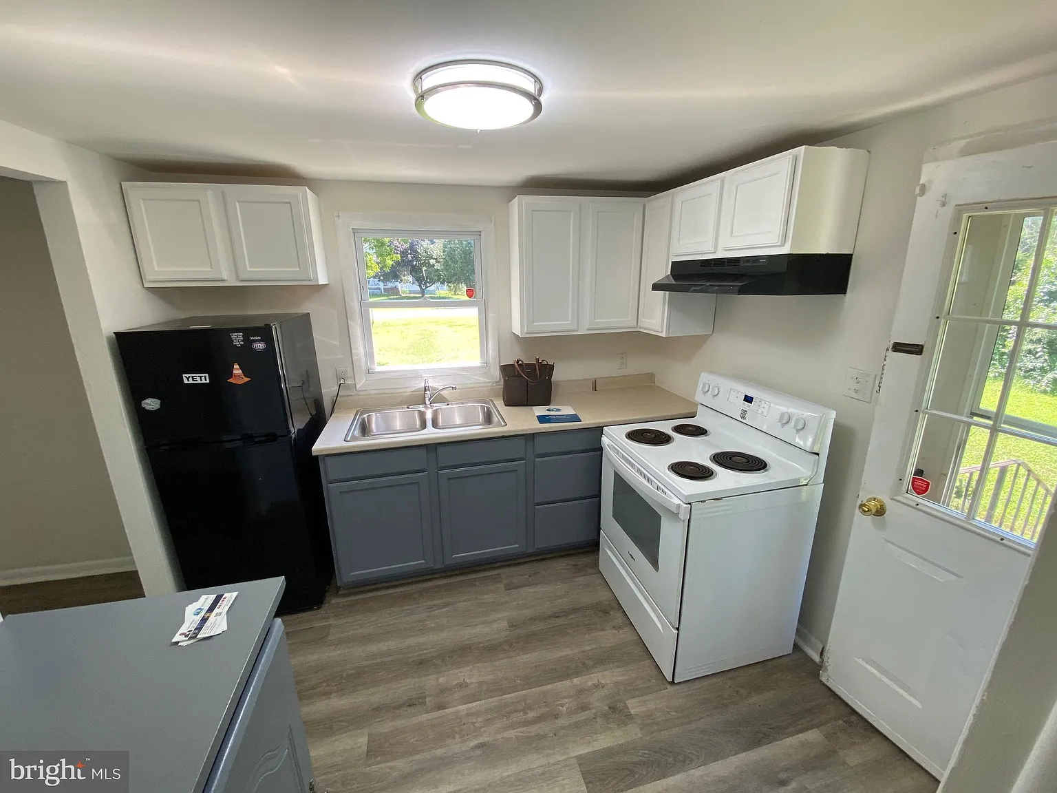 2 bed, 1.5 bath, 720 sqft, $1,450 — Photo 4