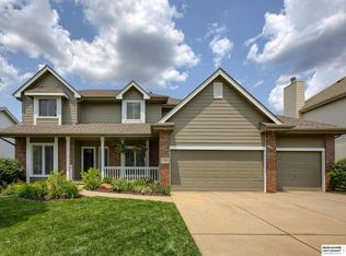 17518 U St, Omaha, NE 68135