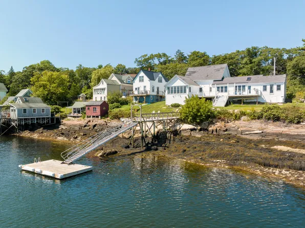 907 Cundys Harbor Road, Harpswell, ME 04079
