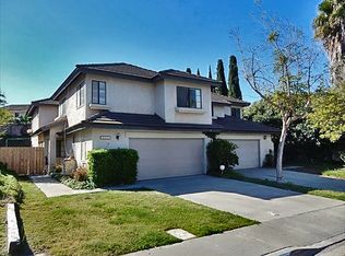 9545 Hiker Hill Rd, San Diego, CA 92129