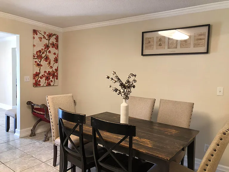 1184 Johnson Rd — Photo 5