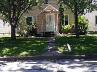 2366 29th St, Moline, IL 61265