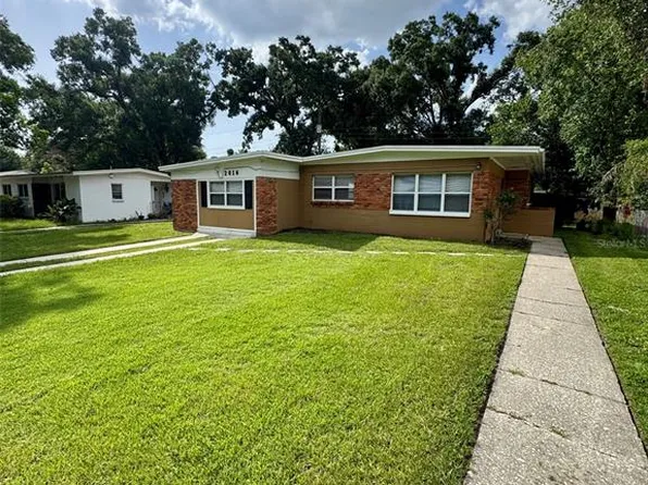 2016 E Crenshaw St, Tampa, FL 33610