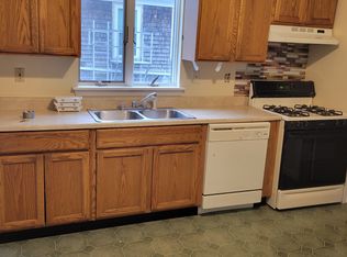 84 Foote St APT 3, Fall River, MA 02724