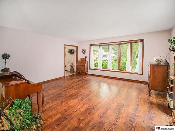 4th image of 4112 Boulder Dr
