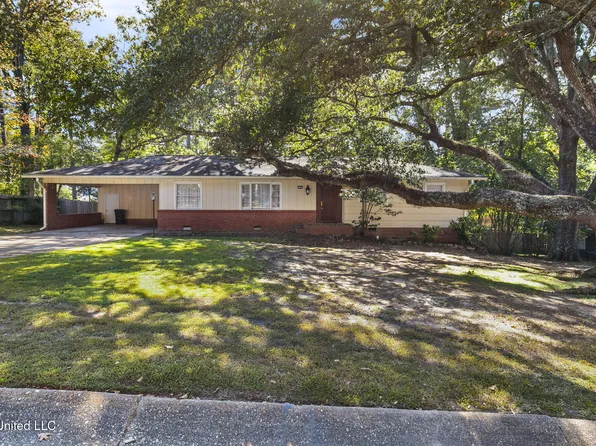 2153 Southwood Rd, Jackson, MS 39211