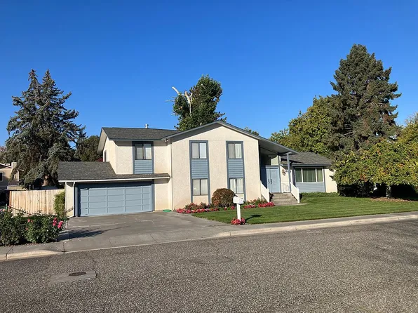 1955 Pine St, Richland, WA 99354