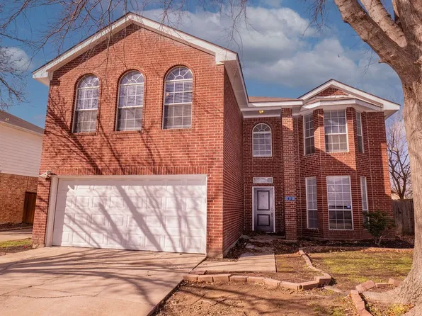 412 Newport Dr, Flower Mound, TX 75028