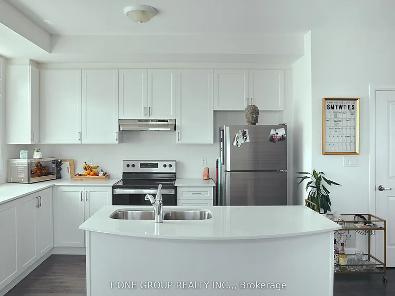 133 Moneypenny Pl N — Photo 5