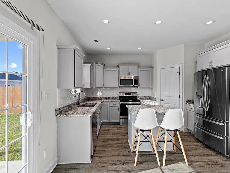 429 Nantucket Trl — Photo 6