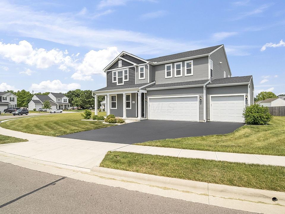 1st image of 1167 Lake Forest Dr
