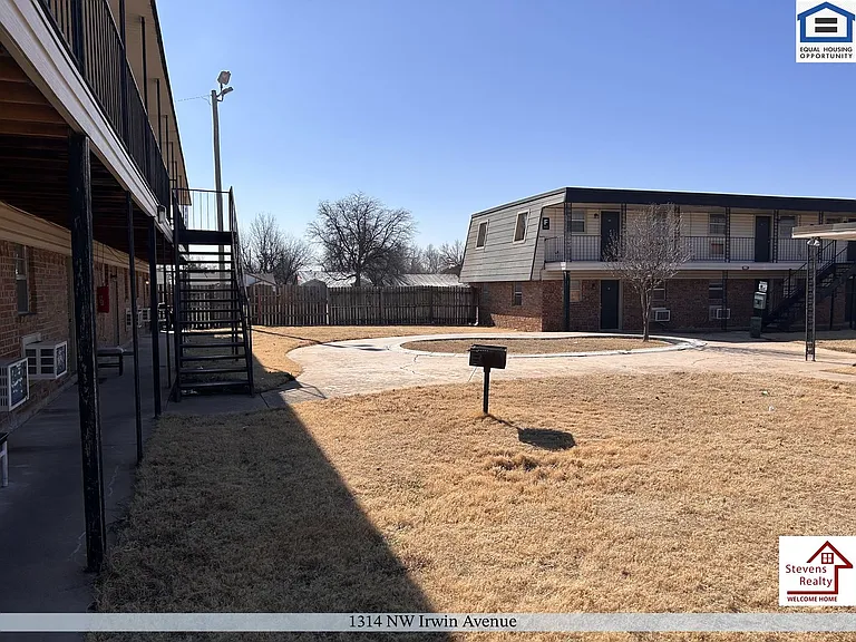 Bella Vista — Photo 12