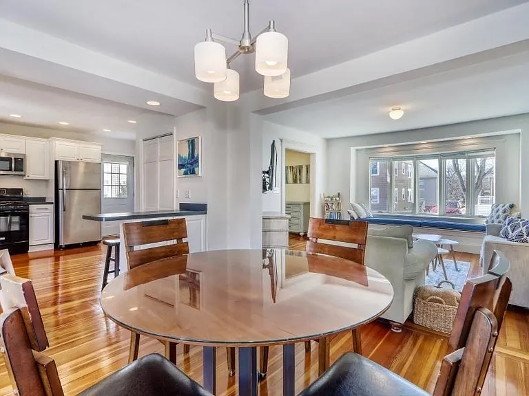 17 Russell Rd — Photo 12