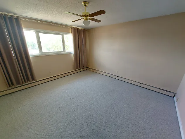 2 Bedrooms In West Park — Photo 4