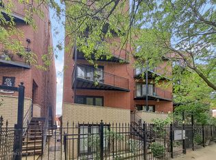 25 E 26th St APT 4, Chicago, IL 60616