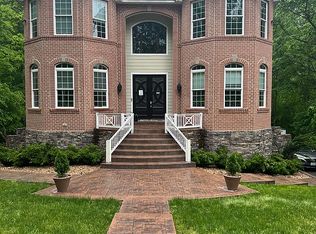 5210 W Shore Rd, Midlothian, VA 23112