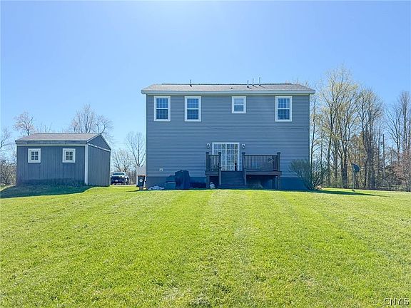 5th image of 187 Case Rd