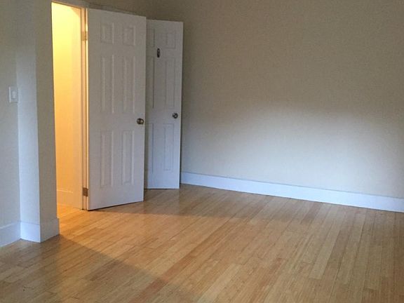 3rd image of 118 Metropolitan Ave #4