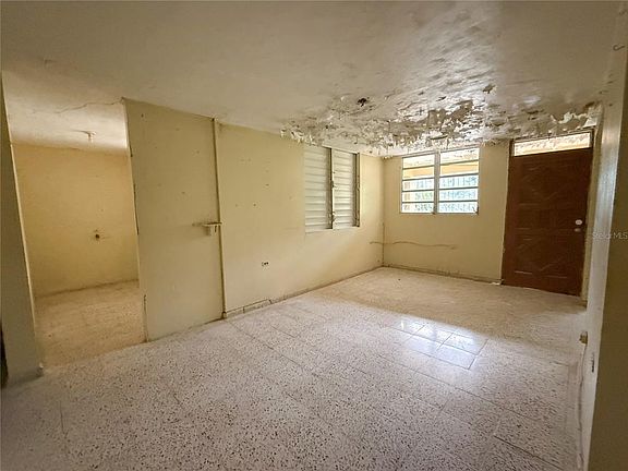 4th image of 206 13th St #A