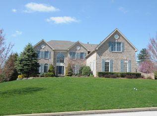 1152 Pebble Spring Dr, Berwyn, PA 19312