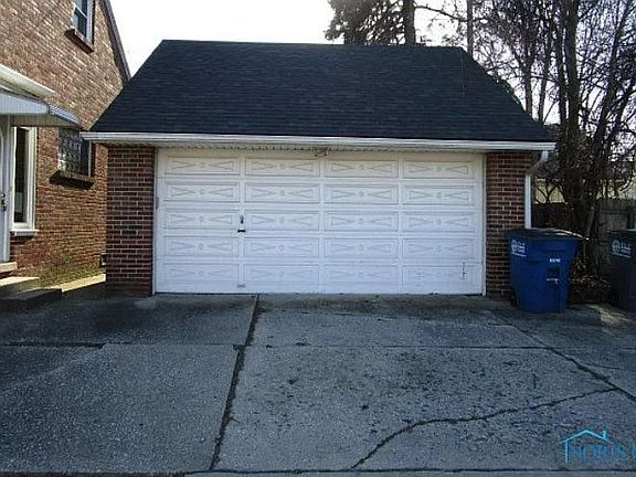4th image of 3153 Meadowbrook Ct