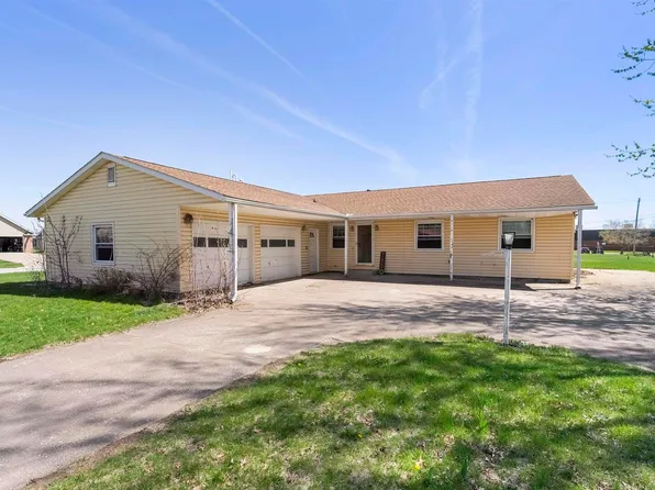 918 Locust St, Wilton, IA 52778