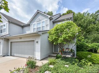 3554 Meadow Grove Trl, Ann Arbor, MI 48108