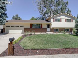 2817 Dawn Dr, Colorado Springs, CO 80918