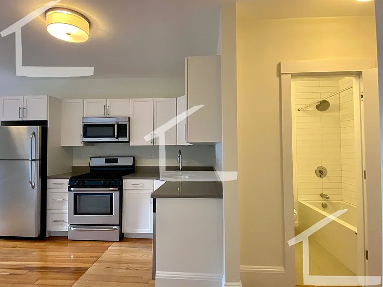 85 Harvard Pl #L20 — Photo 10