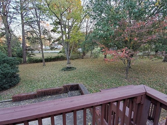Beautiful back yard as seen from the deck.