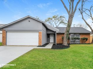 2705 Elk Grove Rd, Carrollton, TX 75007