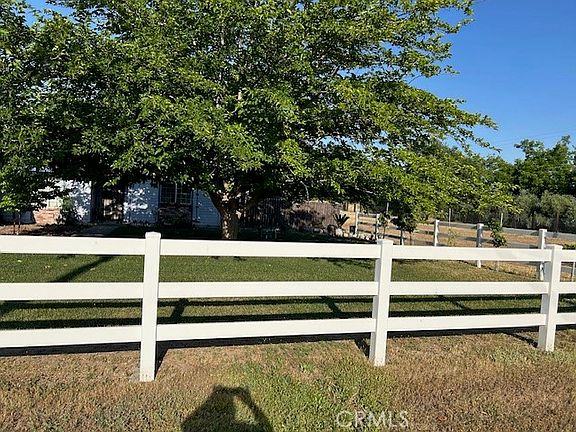 3rd image of 8220 Marek Rd