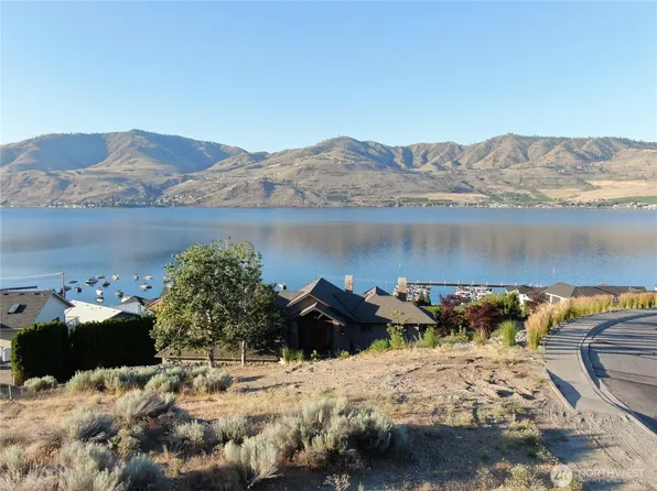 210 Crystal View Drive, Chelan, WA 98816