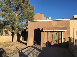 902 Destello Rd, El Paso, TX 79907